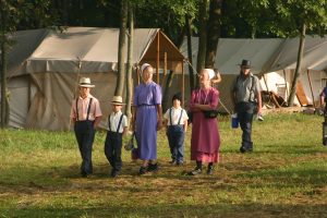 An Amish family on a Morning Stroll